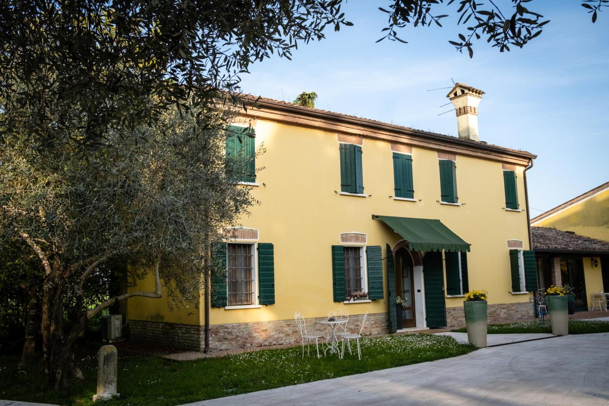 Agriturismo Corte Capiluppia Curtatone エクステリア 写真